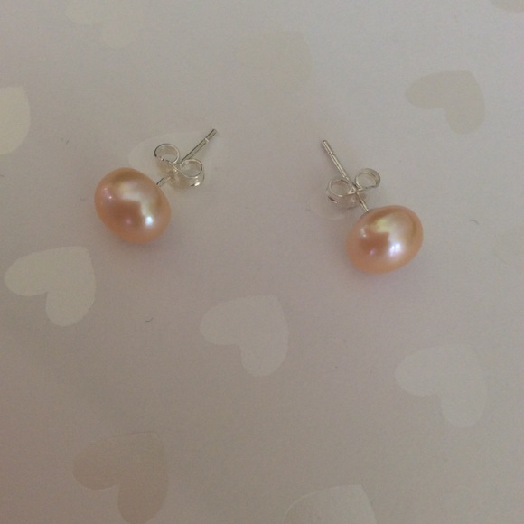 Freshwater 8mm Pink Pearl Stud Sterling Silver Earrings - Picture 2 of 4